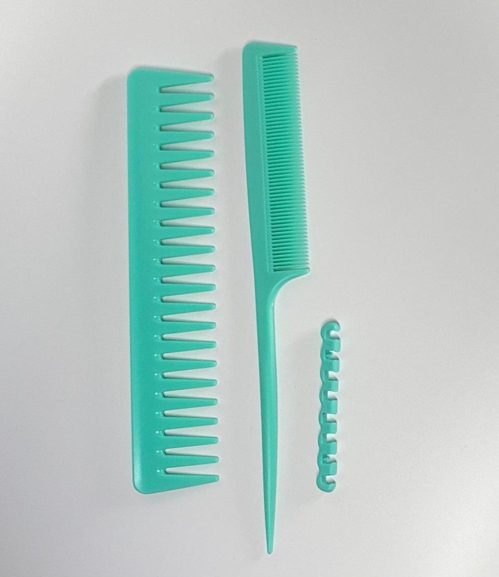 <transcy>Brosse démêlante, ensemble de peignes à dents larges et à queue (vert)</transcy>